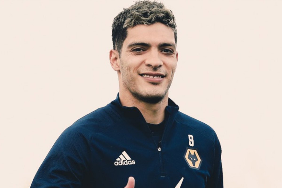 Raúl Jiménez reaparece con el Wolverhampton